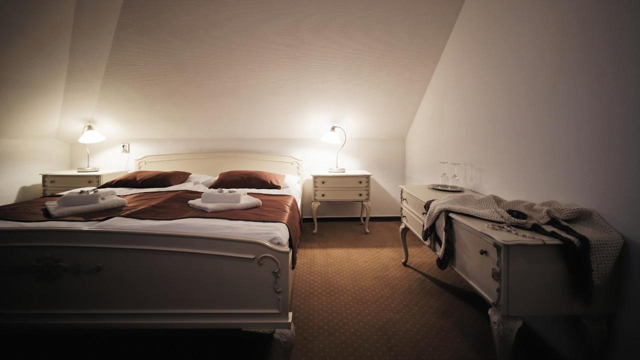 Hotel Napoleon Austerlitz Kültér fotó