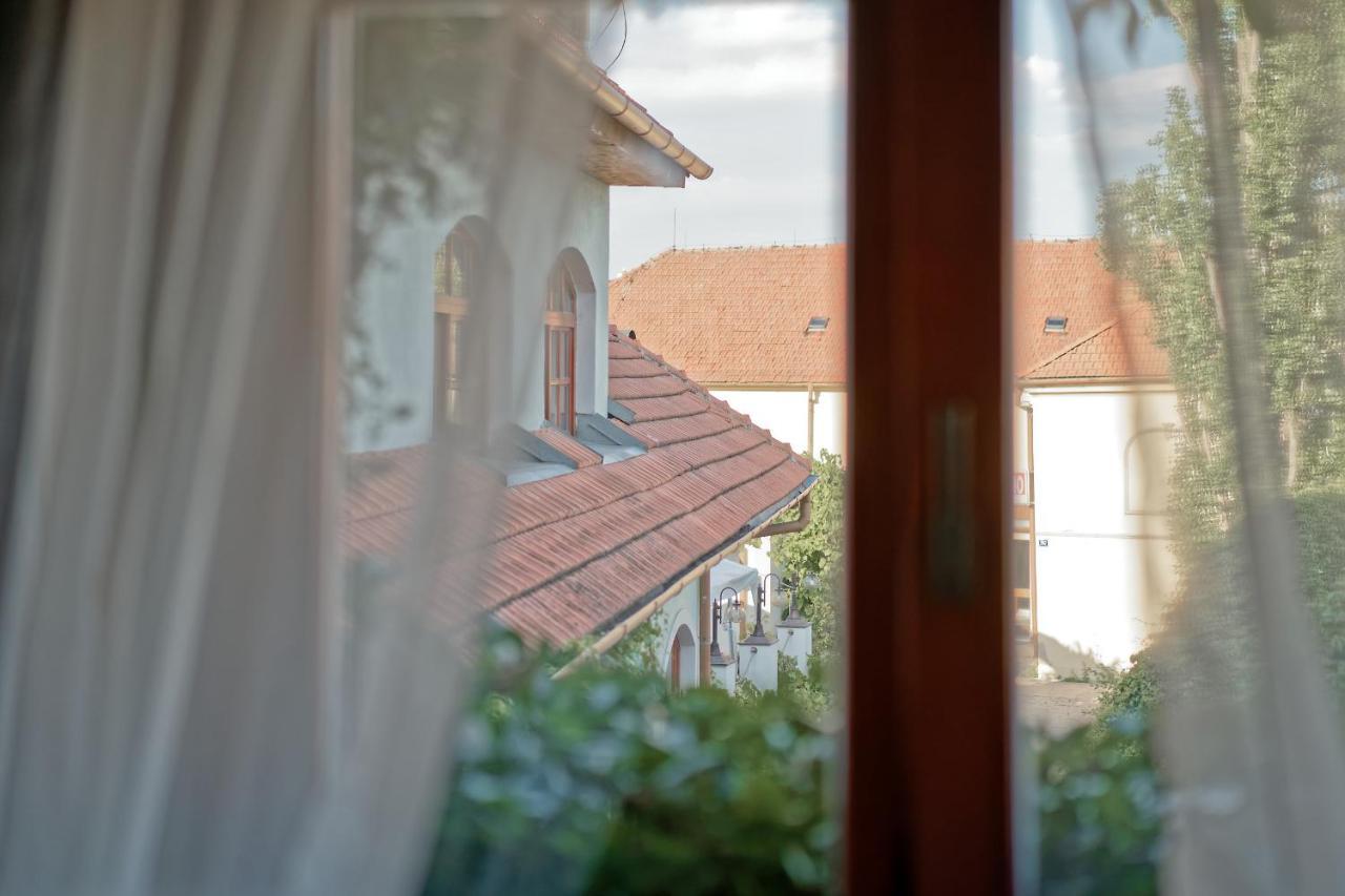 Hotel Napoleon Austerlitz Kültér fotó